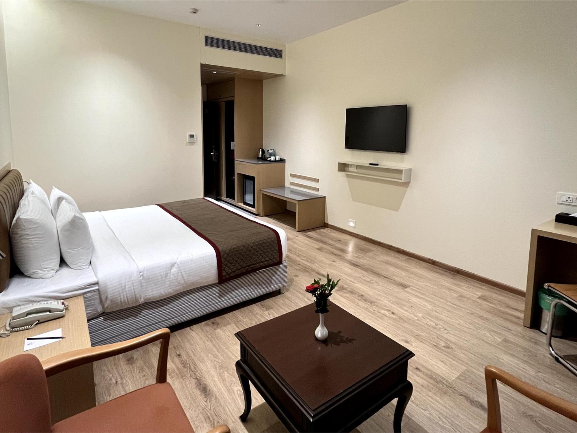 Ramee Panchshil Hotel Kolhápur Kültér fotó